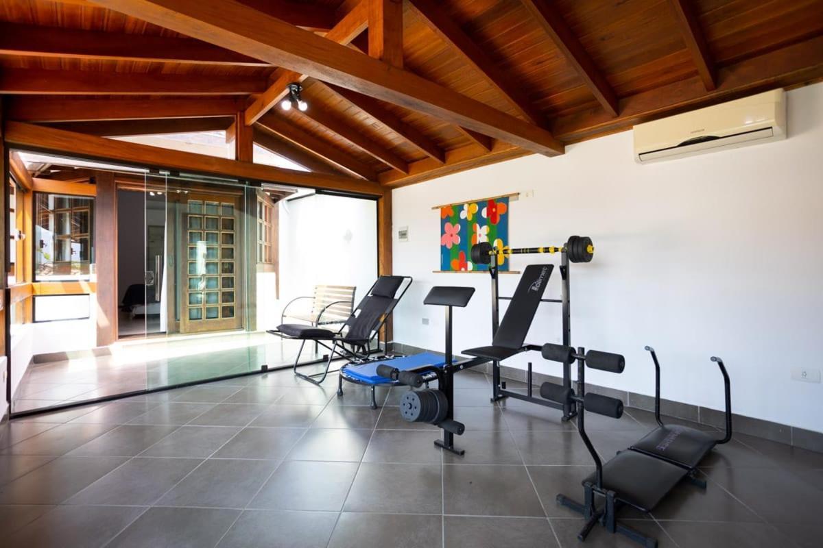 Pereque Beach House Ilhabela Eksteriør billede